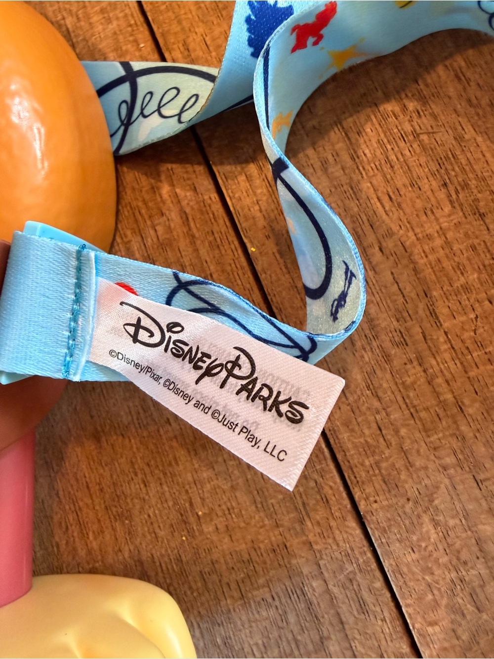 Disney Cruise Line Toy Story Slinky Dog Souvenir Cup Straw Strap Pixar - Picture 4 of 4